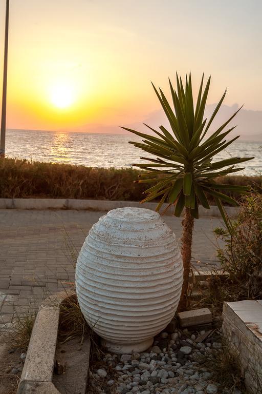 Lak Alepochori Homes