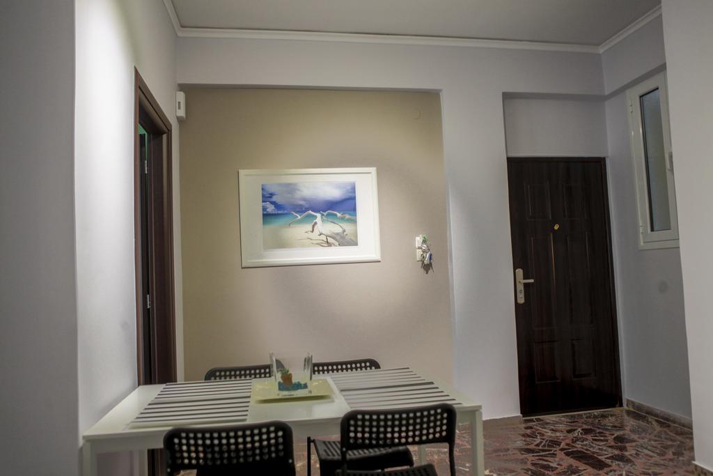 Lak Alepochori Homes