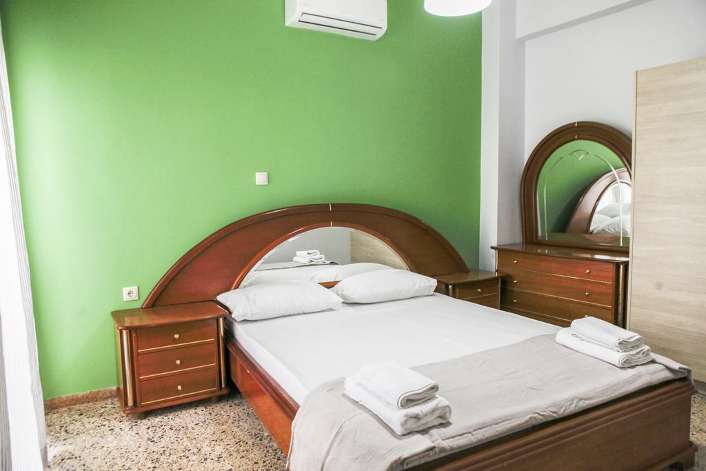 Lak Alepochori Homes