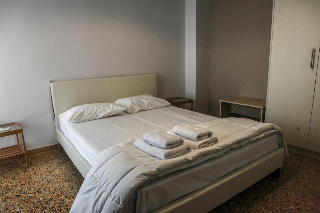 Lak Alepochori Homes